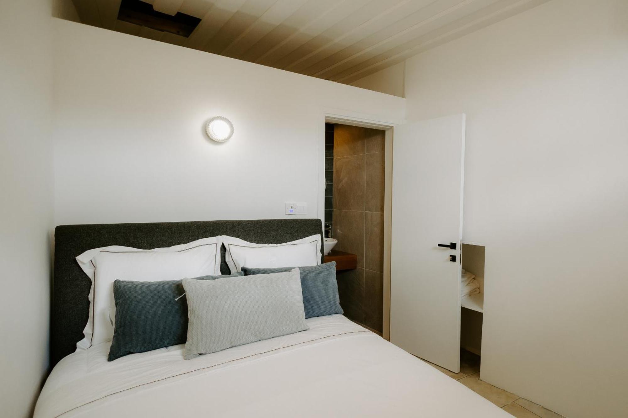 Smaragda'S Guest Rooms Лимасол Экстерьер фото